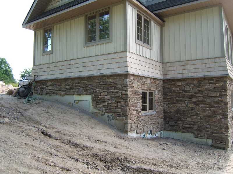 Cultured stone on foundation of Parry Sound cottage.