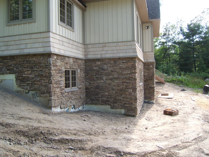 Cultured stone on foundation