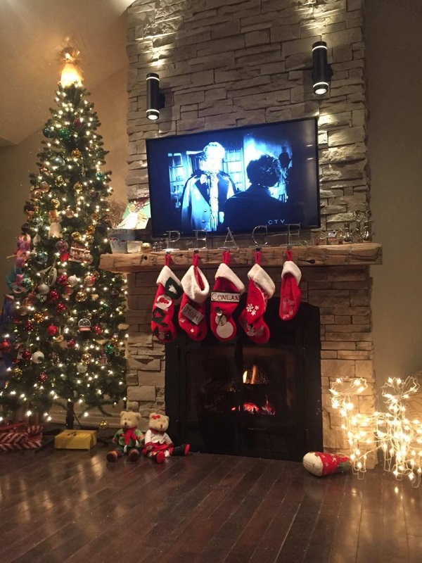 Rustic barn beam mantle